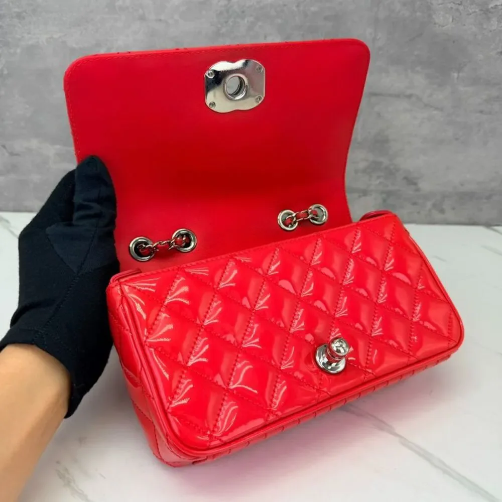 Chanel Women Pre-Loved Bag Very Good Condition
